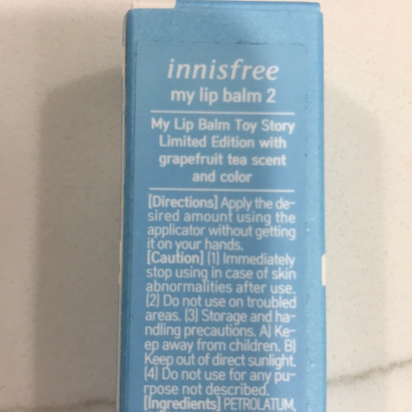 Innisfree Lipbalm - Picture 8 of 15